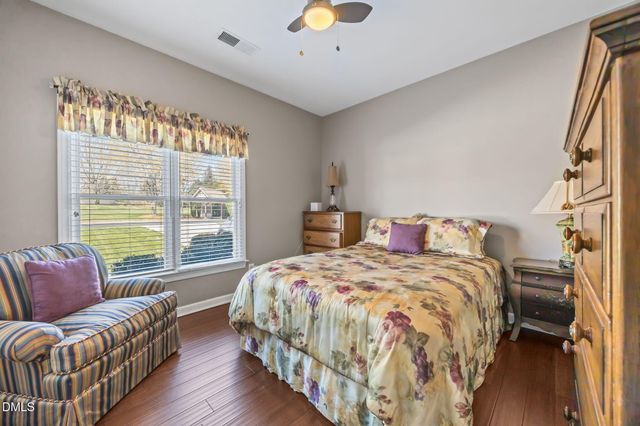 712 Vinebury Lane, High Point, NC 27265