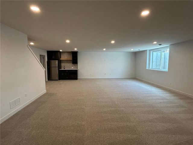 4225 Arbor Bay, Woodbury, MN 55129