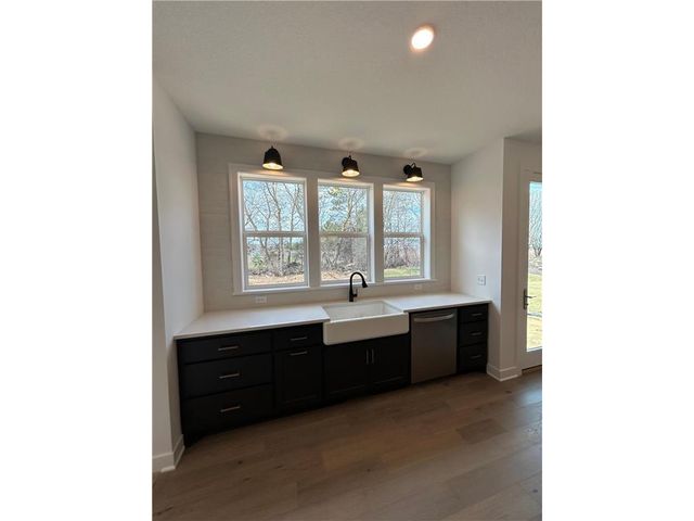 4225 Arbor Bay, Woodbury, MN 55129