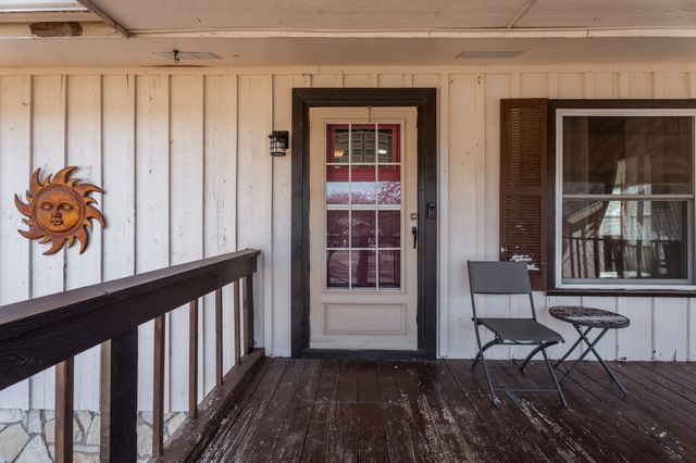 5101 Largo Drive, Granbury, TX 76049