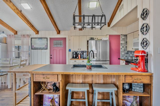 5101 Largo Drive, Granbury, TX 76049