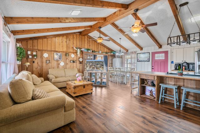 5101 Largo Drive, Granbury, TX 76049