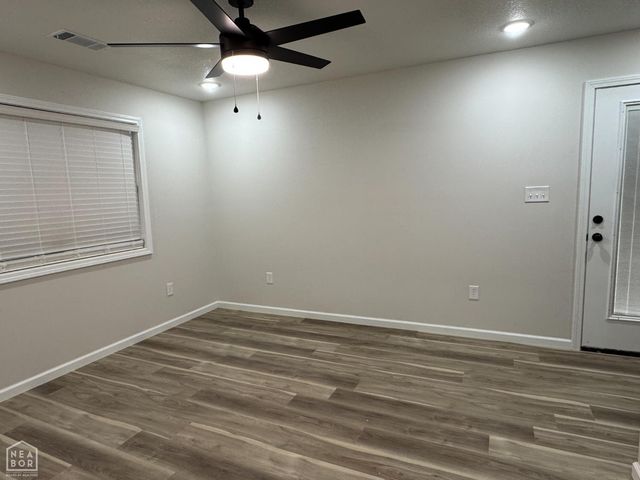 1300 S 7th Street, Paragould, AR 72450