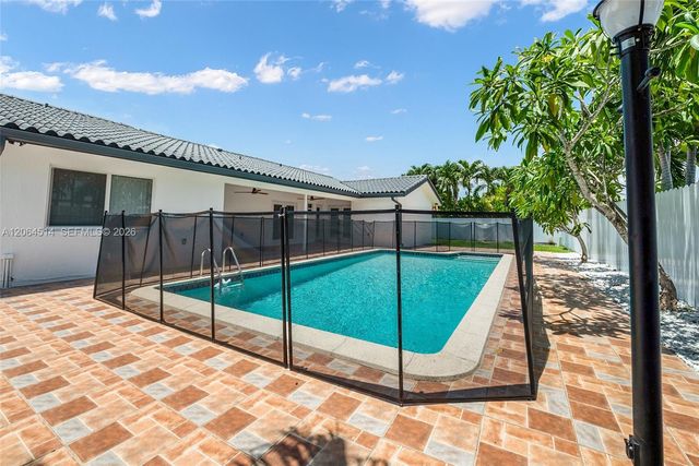 13445 SW 20th Ter, Miami, FL 33175