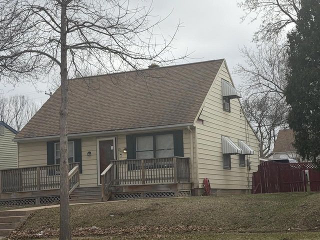 4142 N 68th STREET, Milwaukee, WI 53216