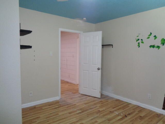 65 Vallejos Road, Belen, NM 87002