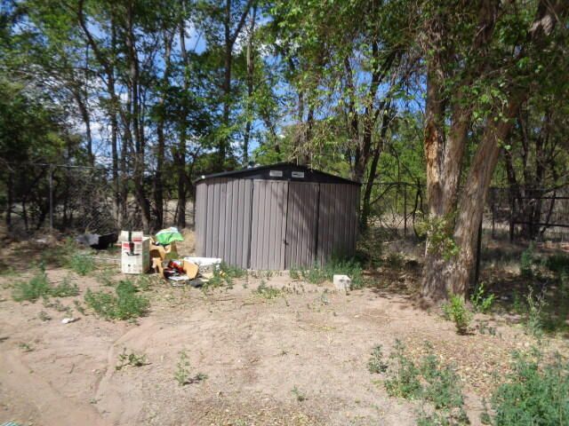 65 Vallejos Road, Belen, NM 87002