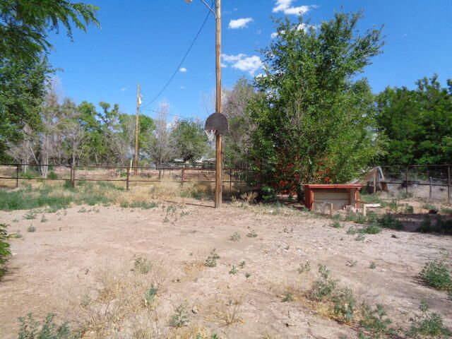 65 Vallejos Road, Belen, NM 87002