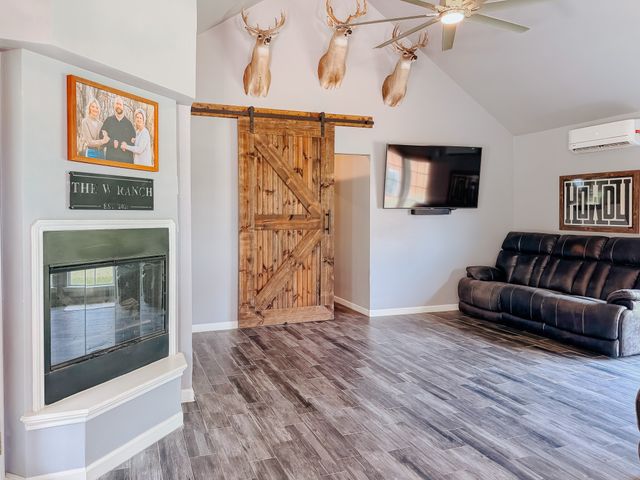 315 County Road 2240, Kerens, TX 75144
