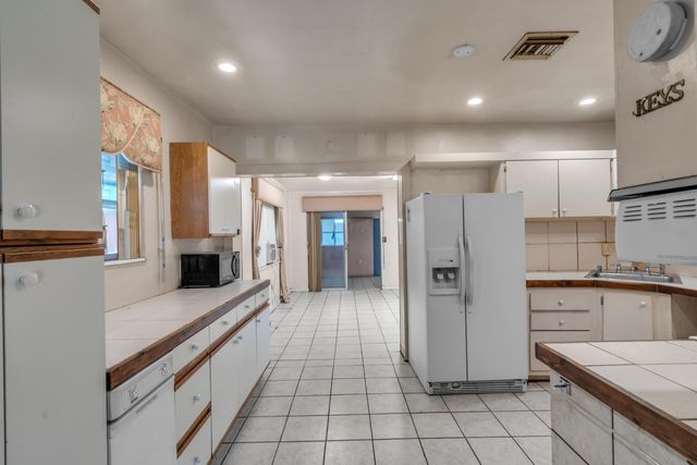 7831 NW 30th Street, Hollywood, FL 33024