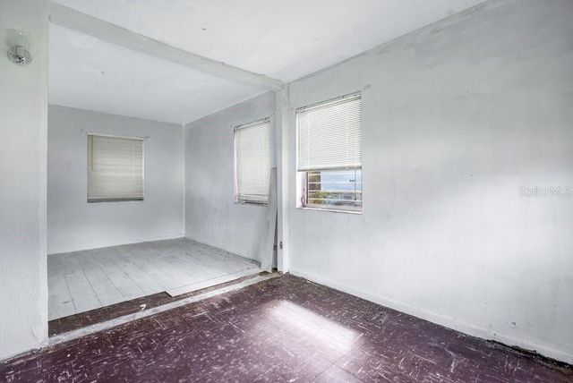 1227 N PINE HILLS ROAD, Orlando, FL 32808