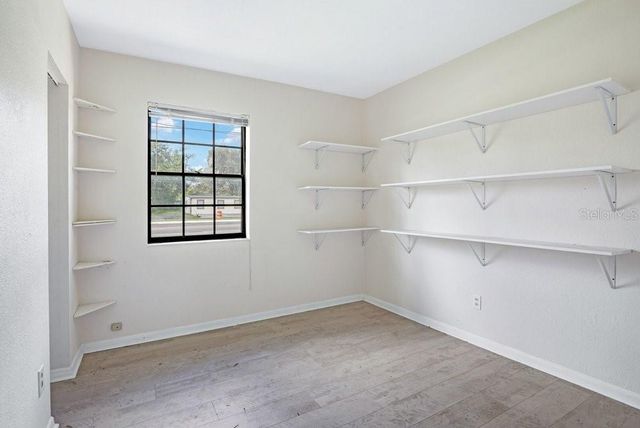 1227 N PINE HILLS ROAD, Orlando, FL 32808