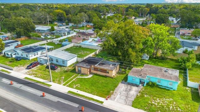 1227 N PINE HILLS ROAD, Orlando, FL 32808