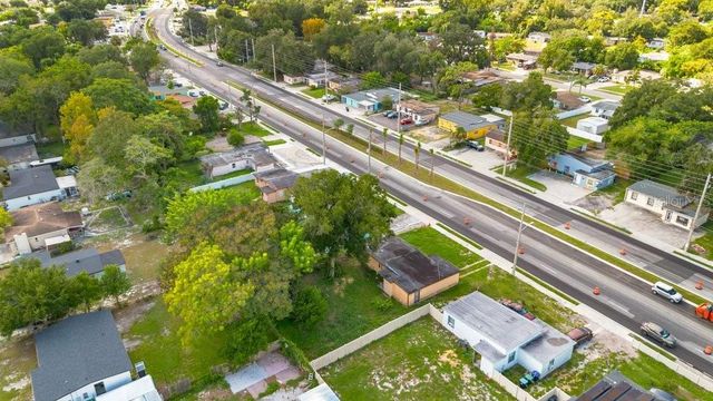 1227 N PINE HILLS ROAD, Orlando, FL 32808