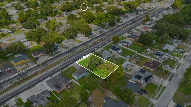 1227 N PINE HILLS ROAD, Orlando, FL 32808