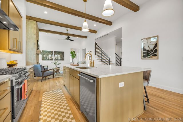 4703 S Detroit Avenue, Tulsa, OK 74105