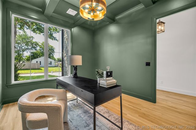 4703 S Detroit Avenue, Tulsa, OK 74105