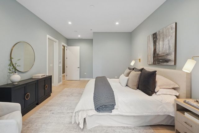 123 S Peoria Street P2, Chicago, IL 60607