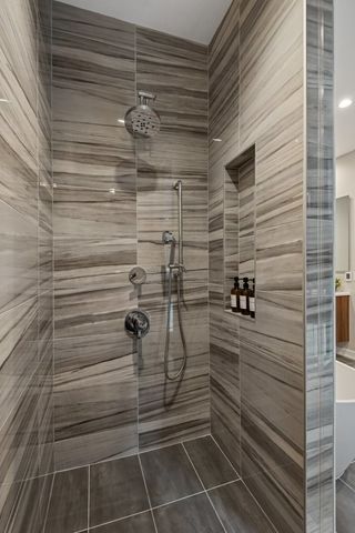 123 S Peoria Street P2, Chicago, IL 60607