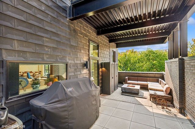 123 S Peoria Street P2, Chicago, IL 60607