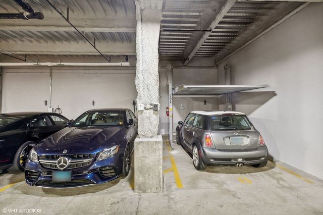 123 S Peoria Street P2, Chicago, IL 60607