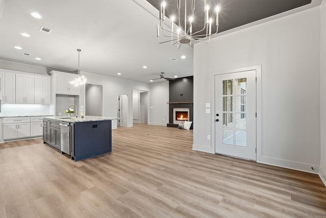 7 Dragonfly Cove, Greenbrier, AR 72058