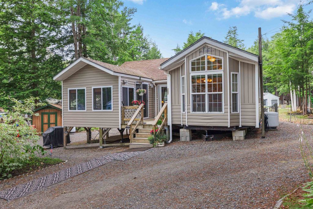 257 Lakeside Drive, Fitzwilliam, NH 03447