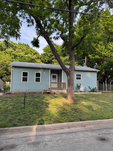228 N Alleghany St, El Dorado, KS 67042