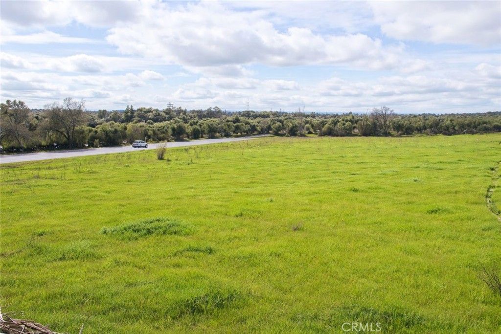 Image 1 of property listing at 3781 Columbia, Corning, CA 96021