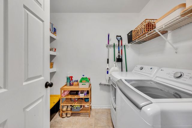 2029 Sunday Silence Dr, Greenbrier, TN 37073