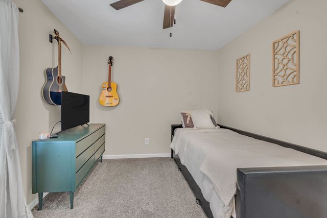 2029 Sunday Silence Dr, Greenbrier, TN 37073