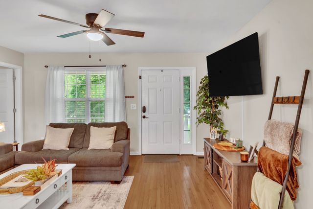 2029 Sunday Silence Dr, Greenbrier, TN 37073