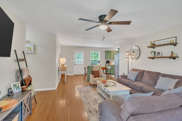 2029 Sunday Silence Dr, Greenbrier, TN 37073