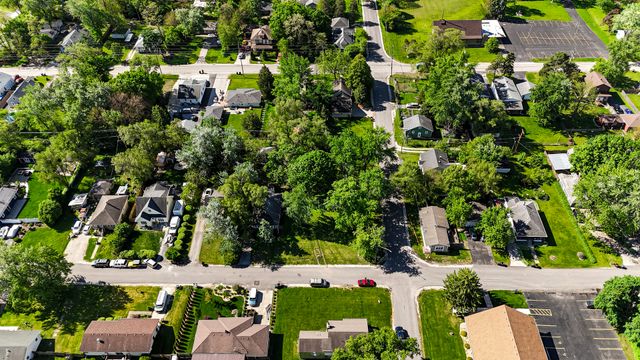 304 Cameron Avenue, Lockport, IL 60441