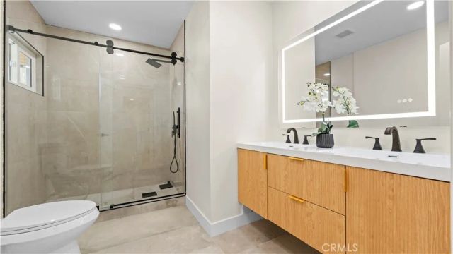 5737 Riverside Avenue, Rialto, CA 92377