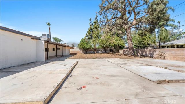 5737 Riverside Avenue, Rialto, CA 92377