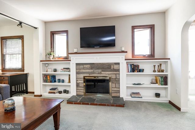 217 BURRWOOD AVE, Westmont, NJ 08108