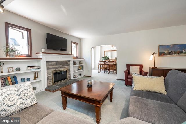 217 BURRWOOD AVE, Westmont, NJ 08108