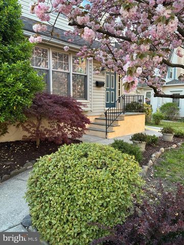 217 BURRWOOD AVE, Westmont, NJ 08108