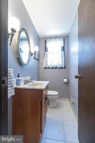 217 BURRWOOD AVE, Westmont, NJ 08108