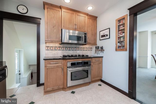 217 BURRWOOD AVE, Westmont, NJ 08108
