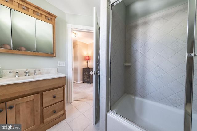217 BURRWOOD AVE, Westmont, NJ 08108