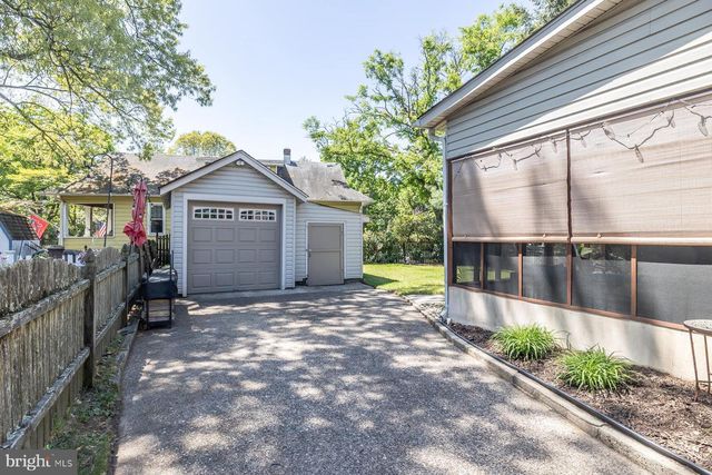 217 BURRWOOD AVE, Westmont, NJ 08108