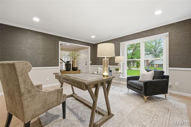 153 Spring Leigh Court, Ballwin, MO 63011