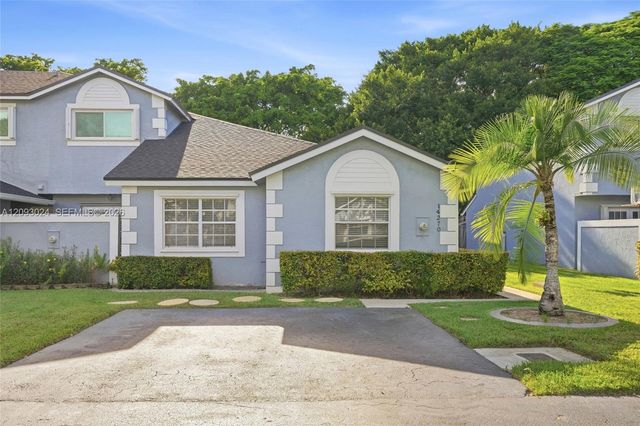 14270 SW 97th Terrace, Miami, FL 33186