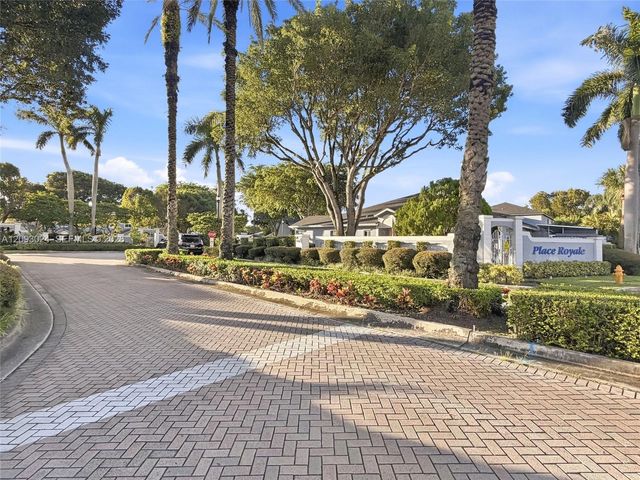 14270 SW 97th Terrace, Miami, FL 33186
