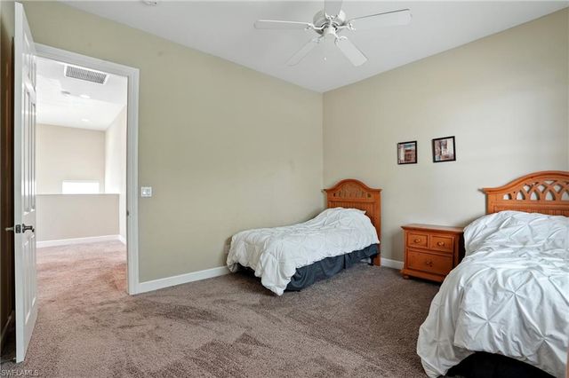 594 110th AVE N, Naples, FL 34108