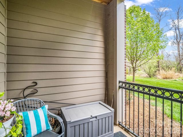 142 Brickton Village Circle 106, Fletcher, NC 28732