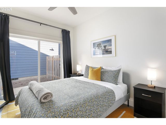 3771 Se 43RD Ave 2, Portland, OR 97206