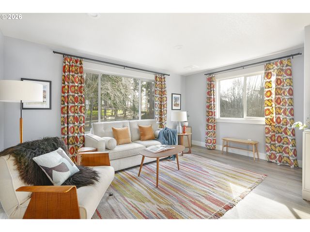 3771 Se 43RD Ave 2, Portland, OR 97206